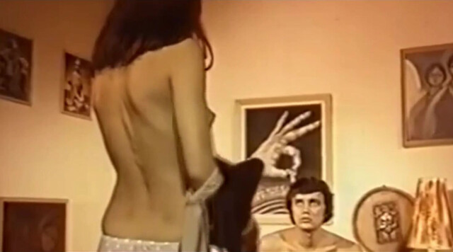 Ketty Grigoratou nude - To kryfo spiti tis Angelas (1972)