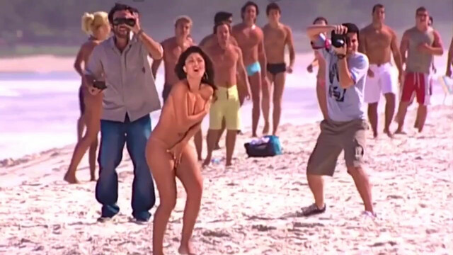 Juliana Paes nude - Celebridade s01e06 (2003)