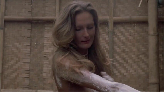 Karen Mckevic nude - The Big Bird Cage (1972)