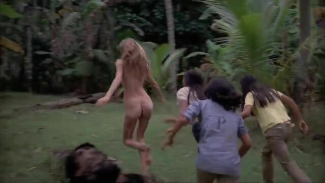 Karen Mckevic nude - The Big Bird Cage (1972)