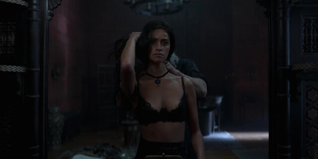 Anya Chalotra sexy - The Witcher s03e05 (2023)