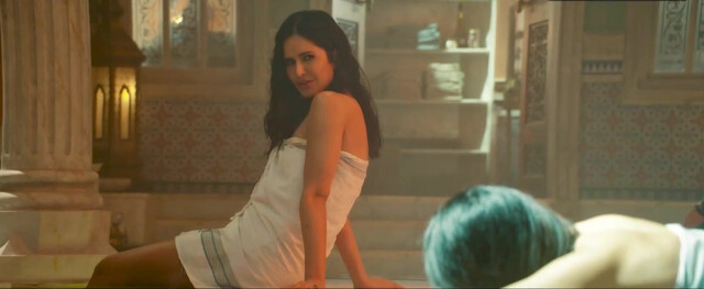 Katrina Kaif sexy, Michelle Lee sexy - Tiger 3 (2023)