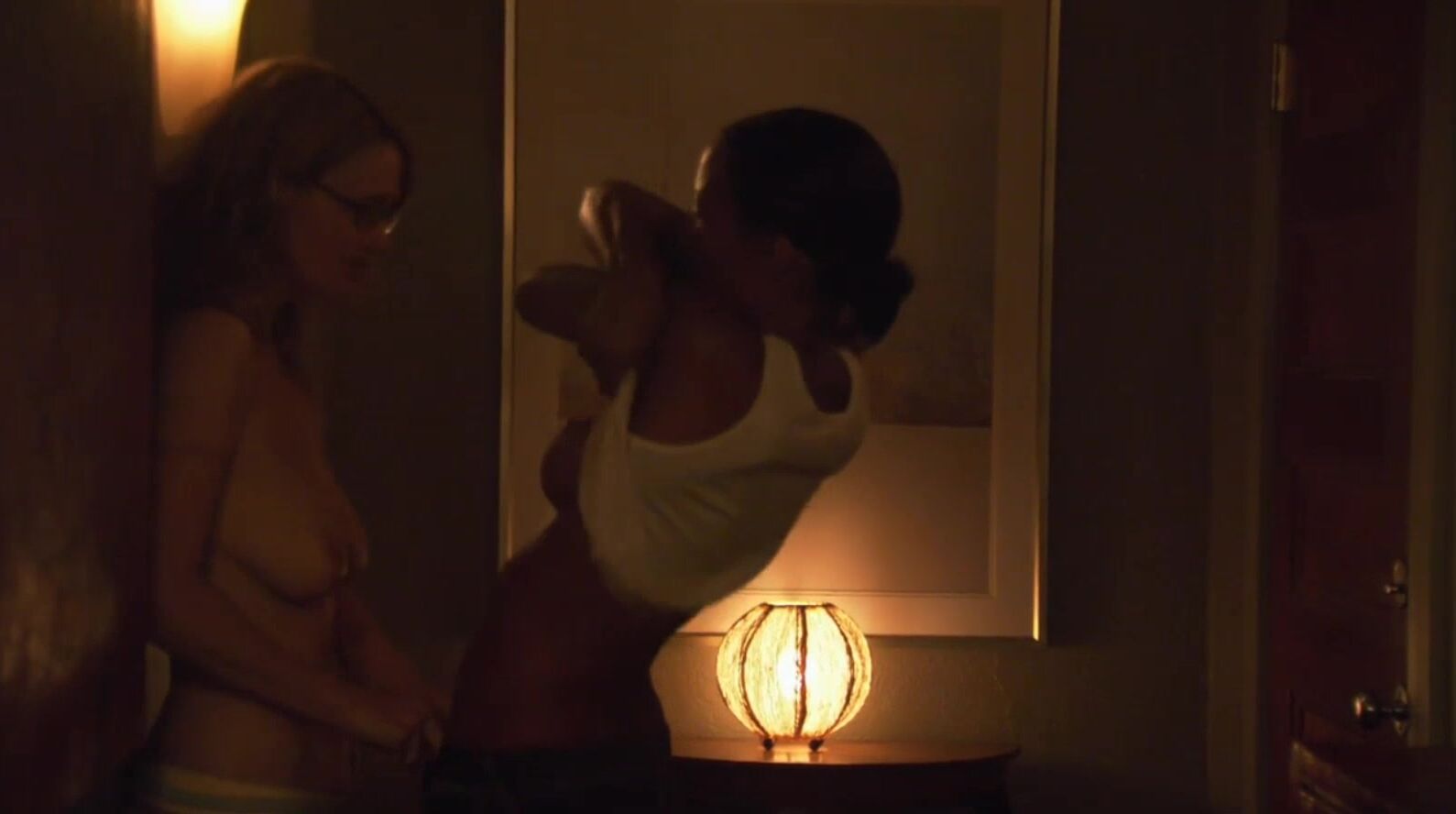 Leisha Hailey nude, Rose Rollins nude - The L Word s05e01 (2008)