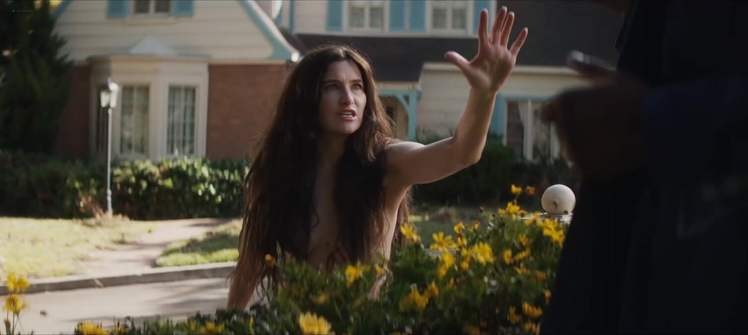 Kathryn Hahn nude - Agatha All Along s01e01 (2024)