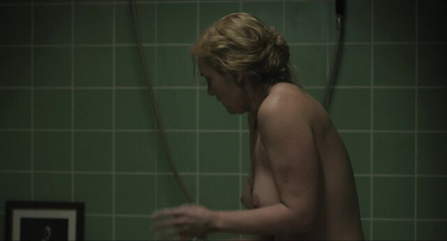 Kate Winslet nude, Noémie Merlant nude - Lee (2023)