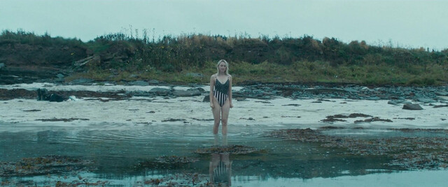 Saoirse Ronan nude - The Outrun (2024)