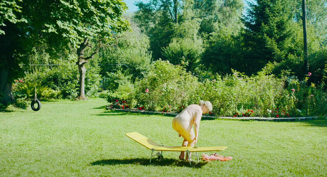 Inge Maux nude - The Garden (2017)