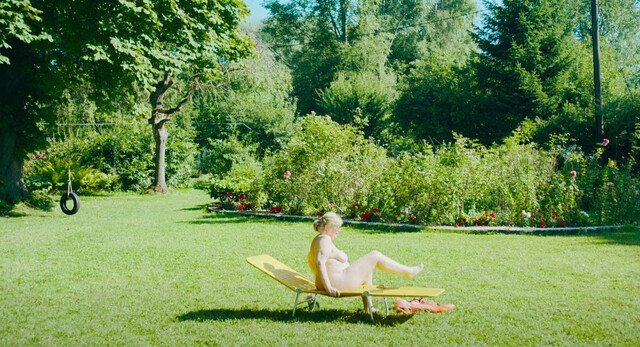 Inge Maux nude - The Garden (2017)