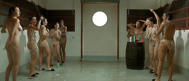 Emeline Bayart nude, Souad Amidou nude - 3 Zeros (2002)