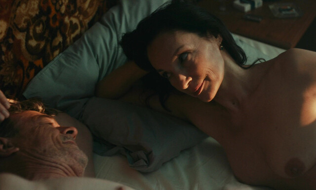 Jeanne Balibar nude - Let Me Go (2023)