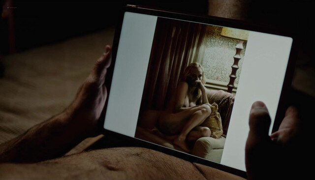 Diane Kruger nude, Sandrine Holt nude - The Shrouds (2024)