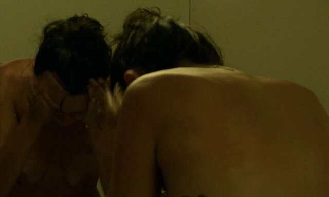 Alma Rechtman nude – God save the queen (2024)