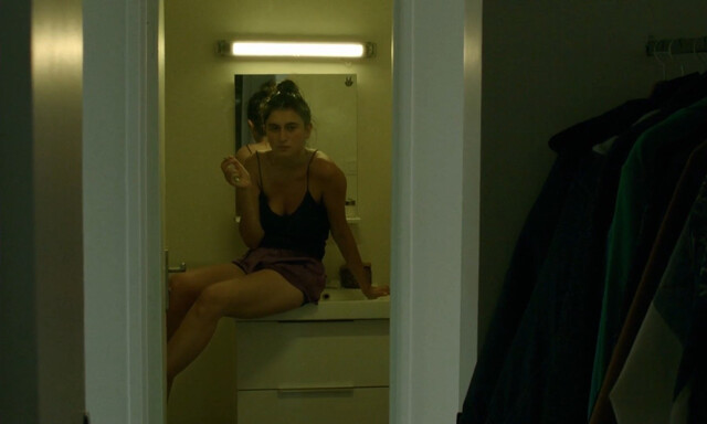 Alma Rechtman nude – God save the queen (2024)