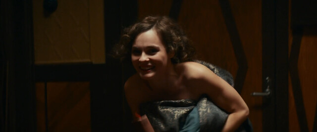 Angelina Strechina nude – Lyubov Sovetskogo Soyuza (2024)