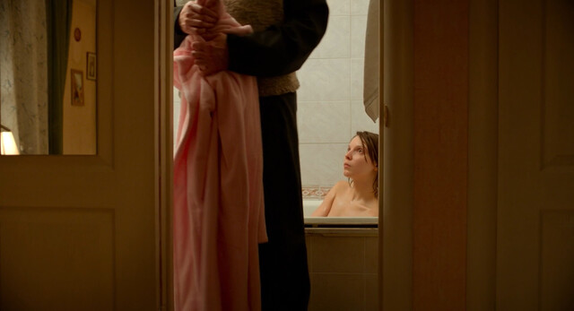 Vasilisa Perelygina nude – Dlitelnye svidaniya (2023-2024)