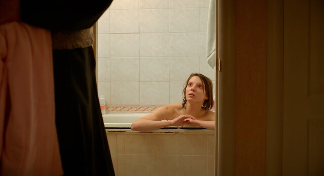 Vasilisa Perelygina nude – Dlitelnye svidaniya (2023-2024)