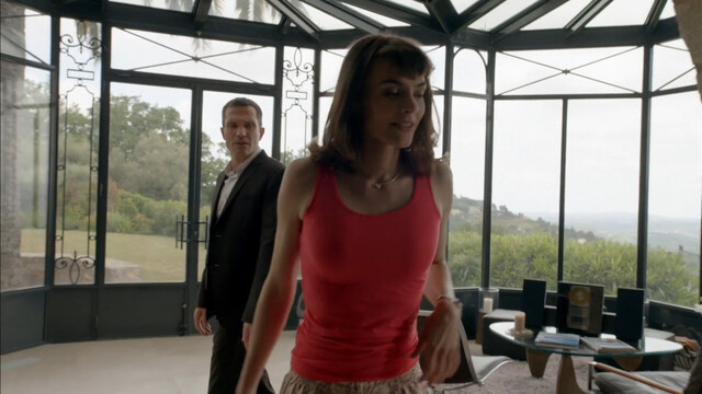 Romane Portail sexy – Section de recherches s09e04 (2015)