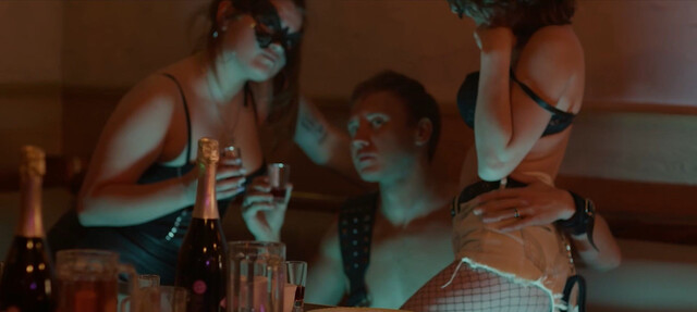 Anna Demeshkina sexy – Export (Vyvoz) (2024)