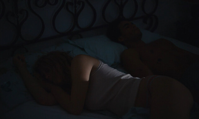 Lou Lampros nude – To Live, to Die, to Live Again (Vivre, mourir, renaître) (2024)