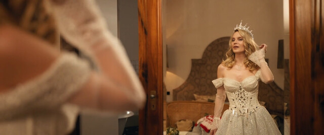 Natalya Ionova sexy – Poymay sobaku, esli smozhesh (2024)