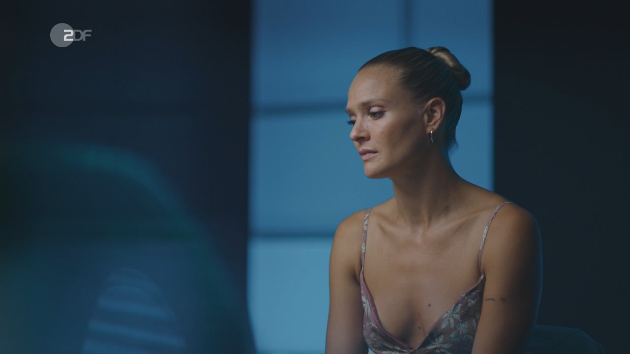 Pia Stutzenstein sexy – Blutige Anfänger s04e12 (2023)