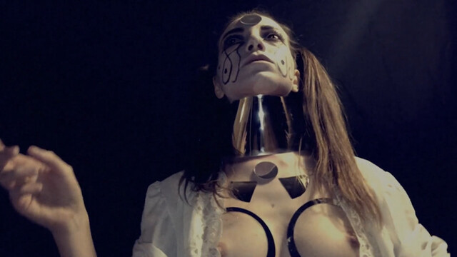 Rachel Audrey sexy – Phantasmagoria 2 Labyrinths of blood (2018)