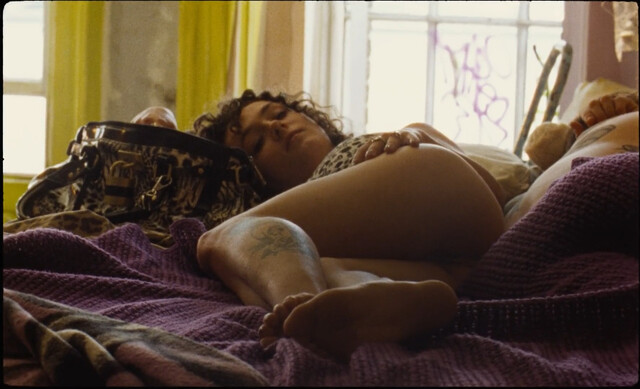 Frankie Box sexy – Bird (2024)