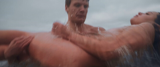 Mikka Chantal Deleuran nude – Kold (2022)
