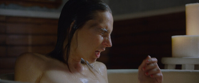 Charlotte Van Kemmel nude – November (2018)