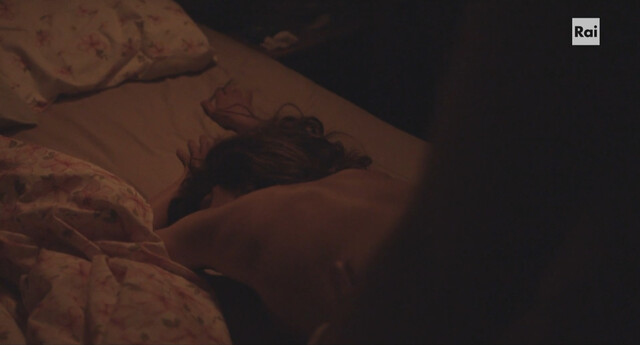 Marina Foïs nude – Pericle (Pericle il nero) (2016)