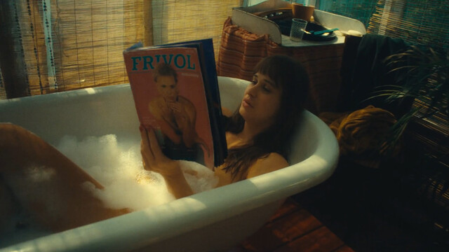 Anna Szymanczyk nude – Lady Love (X-Rated Queen) s01e01-02 (2024)