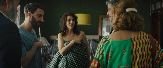 Cassandra Ciangherotti sexy – Cuerpo escombro (2024)