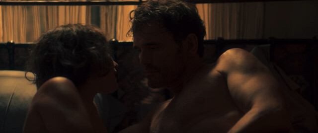 Aida Folch sexy – Isla perdida (Haunted Heart) (2024)