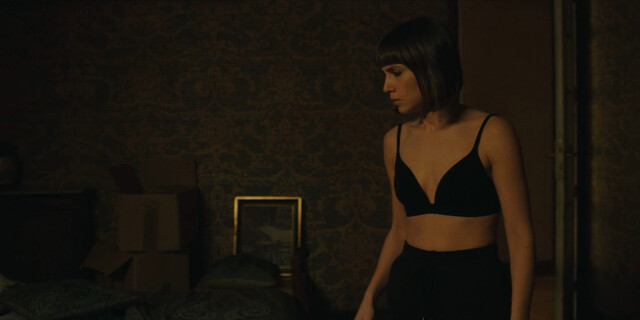 Aura Garrido sexy – Invisible s01 (2024)