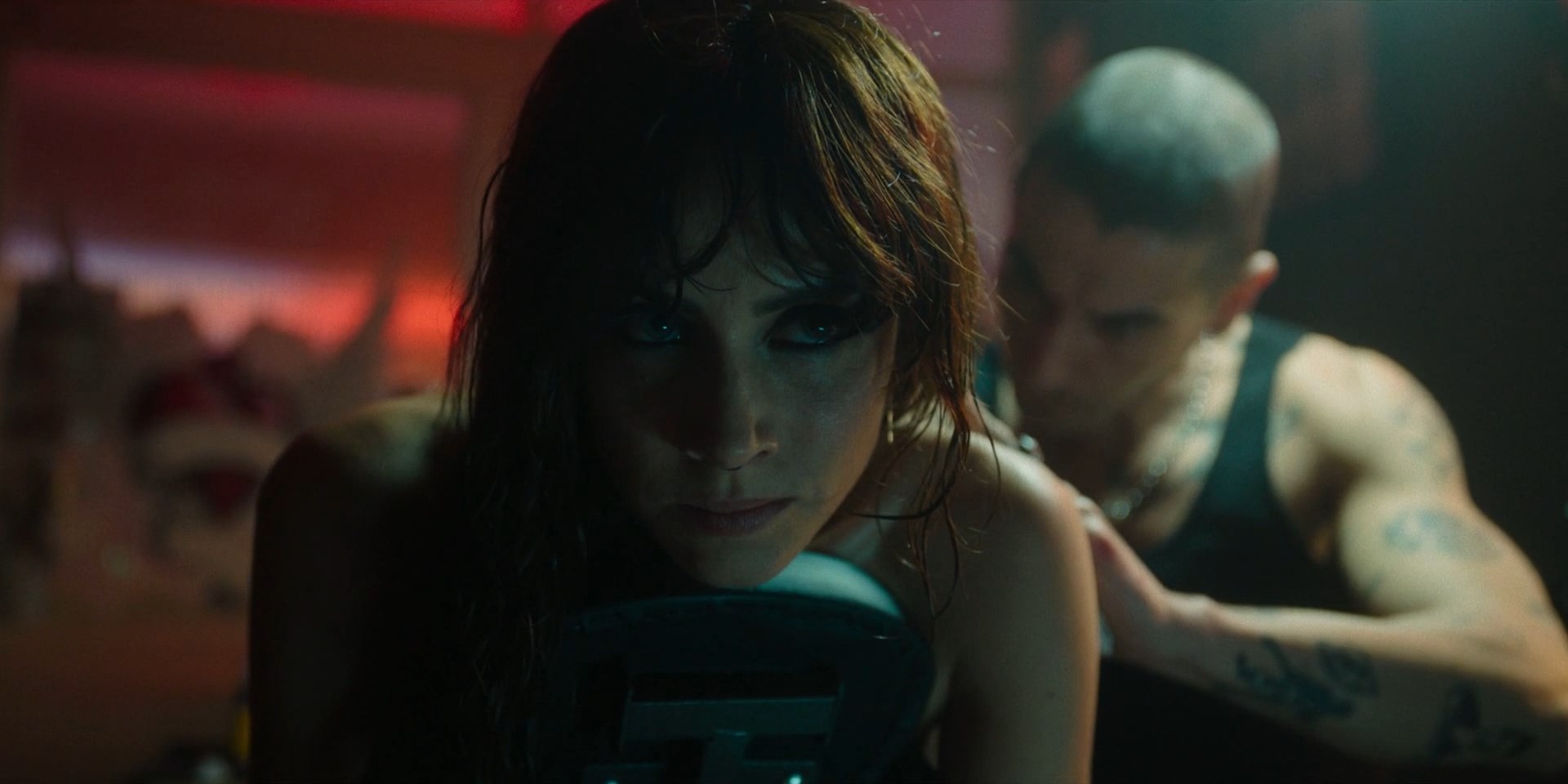 Aura Garrido sexy – Invisible s01 (2024)