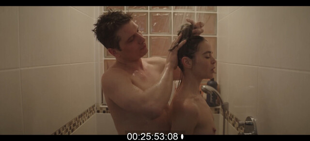 Xenia Assenza nude – Hör mir zu (2024)