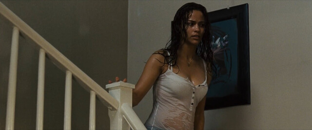 Paula Patton sexy – Mirrors (2008)