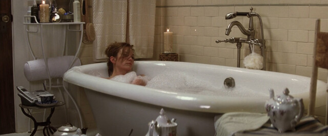 Diane Lane nude – Must Love Dogs (2005)