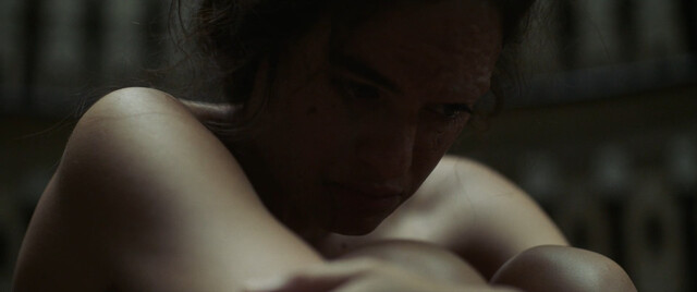 Dar Zuzovsky sexy – A beautiful imperfection (Een schitterend gebrek) (2024)