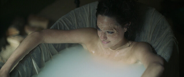 Dar Zuzovsky sexy – A beautiful imperfection (Een schitterend gebrek) (2024)