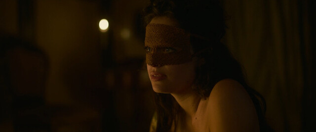 Dar Zuzovsky sexy – A beautiful imperfection (Een schitterend gebrek) (2024)