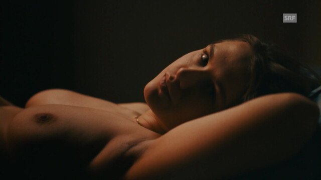 Elsa Langnase nude – Nr. 47 s01e01,e03 (2018)