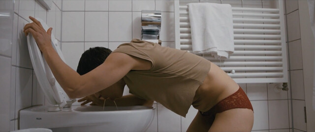 Anne Düe nude – Schlussklappe (2022)