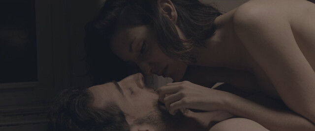 Ana Loig nude – Try (2018)