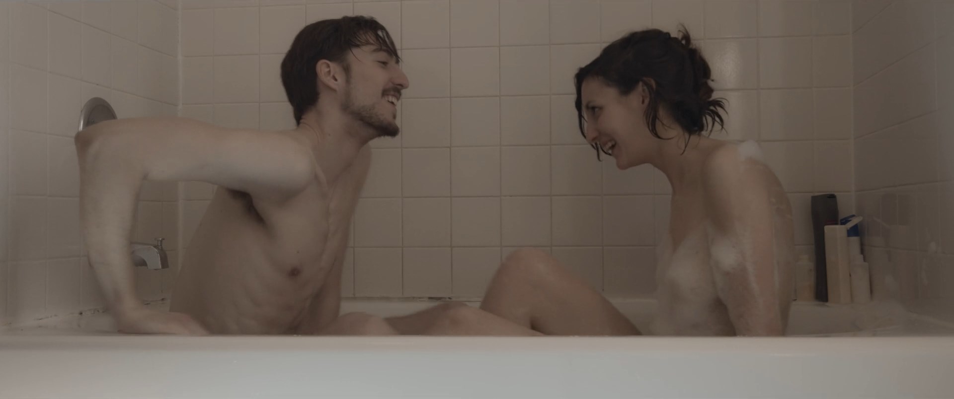 Ana Loig nude – Try (2018)