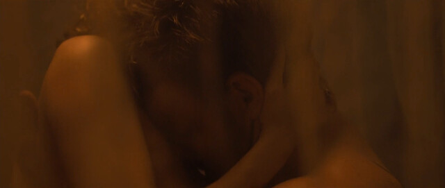 Radha Mitchell sexy – The Waiting City (2009)