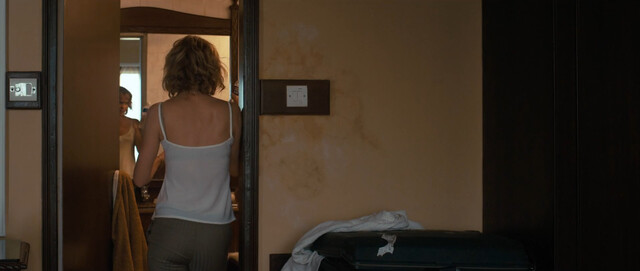 Radha Mitchell sexy – The Waiting City (2009)