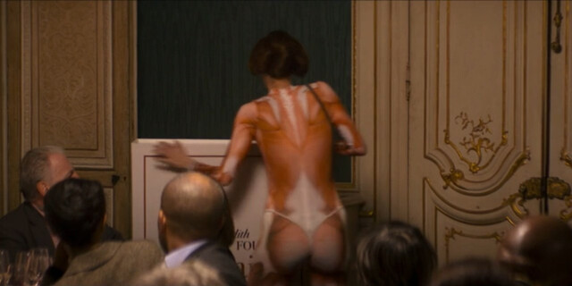 Doria Tillier sexy – Iris s01e03 (2024)