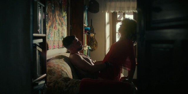 Adriana Torrebejano nude, etc – A qué estás esperando s01e06 (2024)