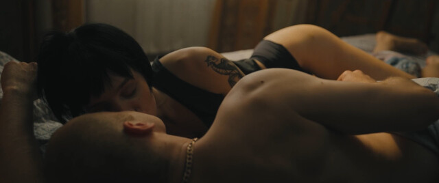 Anna Zavtur sexy – Likhie s01e07 (2024)